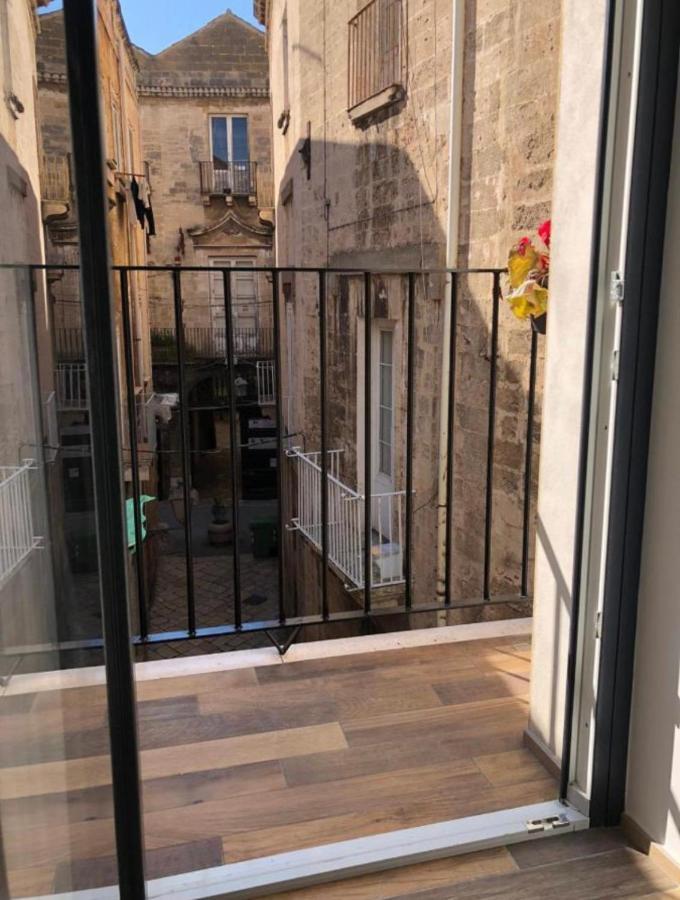 Gata Galleria Taranto Exterior foto